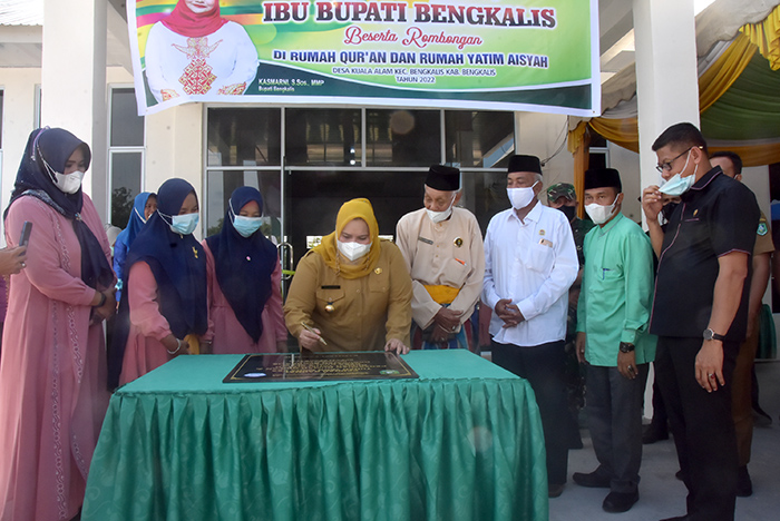 Bupati Bengkalis Harapkan Rumah Yatim Aisyah Terus Berbagi Tebarkan Manfaat